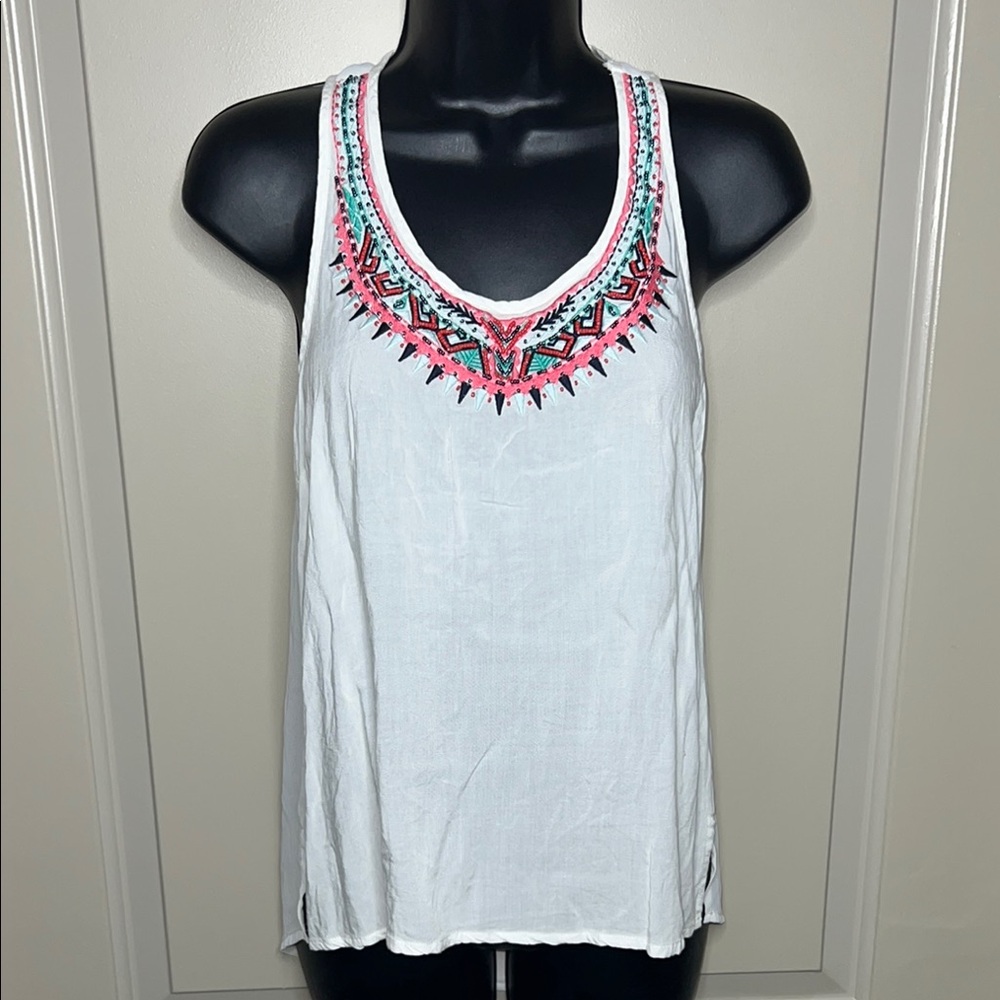 Embroidered White Tank Top with Pink Accents